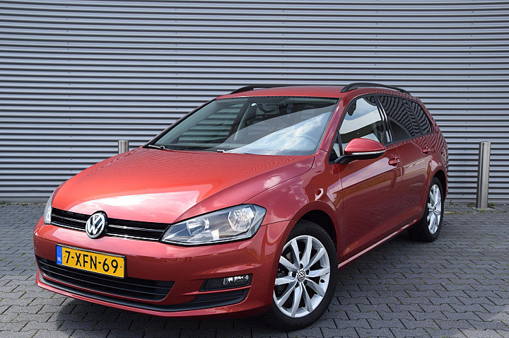 Volkswagen Golf Variant 1.2 TSI Trendline, Airco, Navigatie, Trekhaak